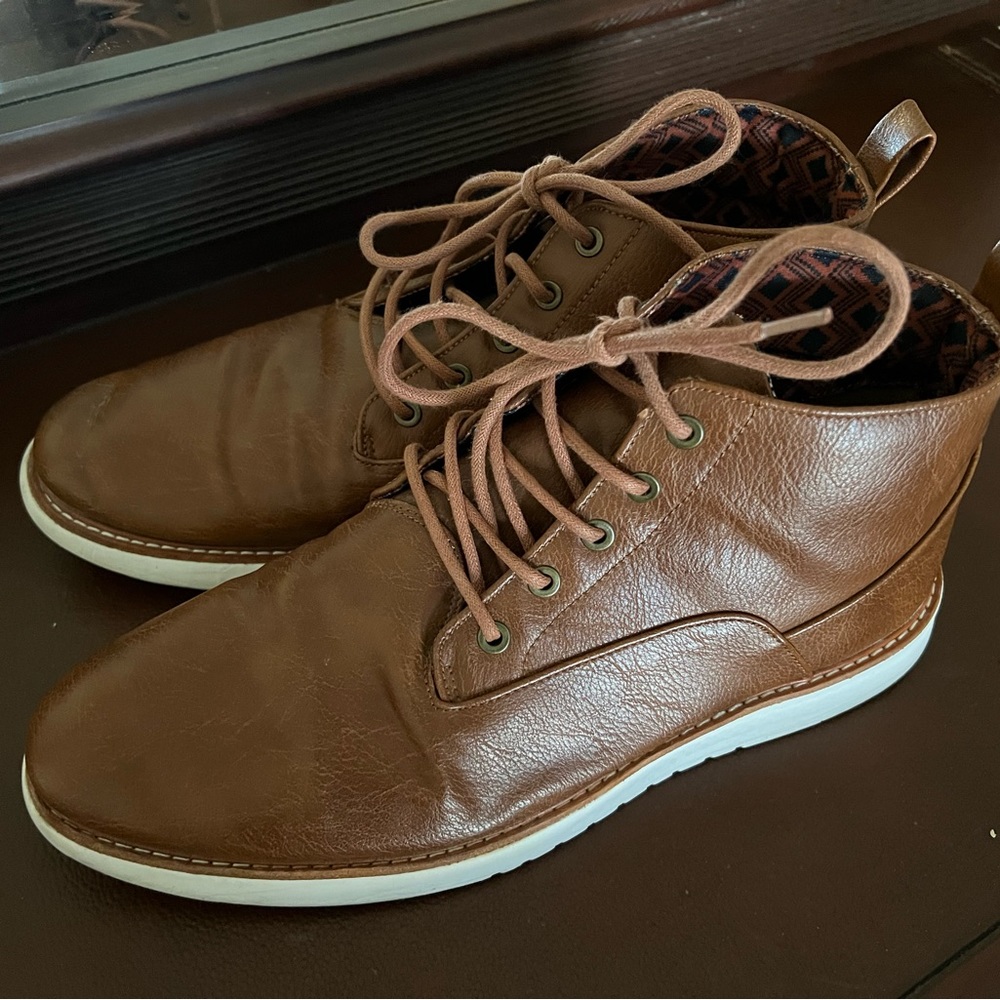 Ben Sherman Boots